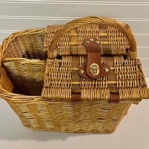 1970s Wicker Wine & Cheese Picnic Basket Wine Holder Print Floral Caddy MCM